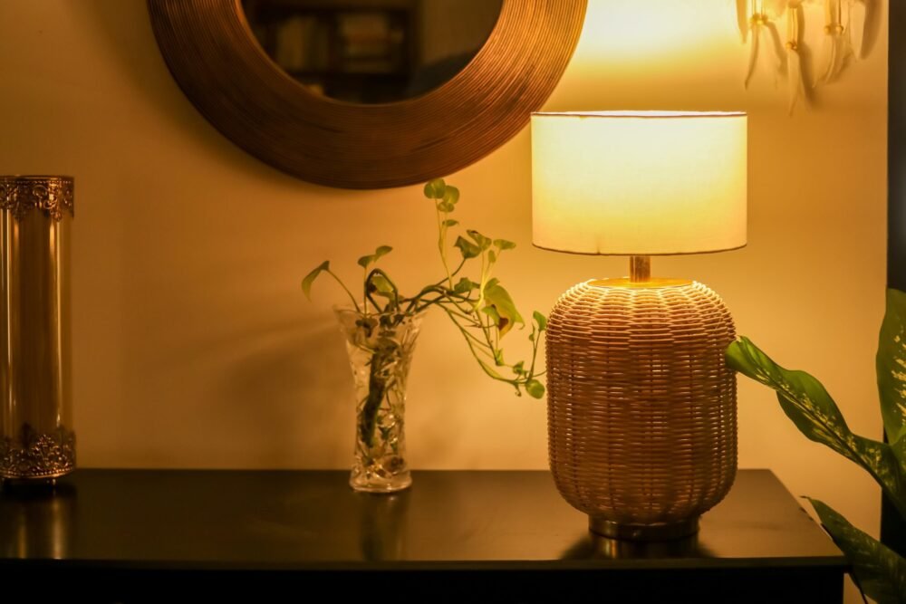 Table lamp for bedroom