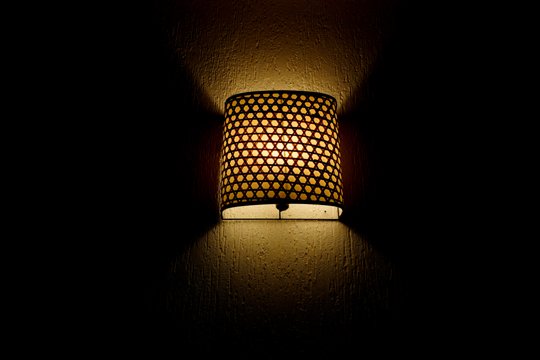 how to use wall lamp 2
